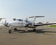 Avion d'affaires au départ de l'aéroport de Paris le Bourget 