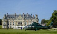 Vol VIP en hélicoptère : Tour Paris Helico chateau d’ Esclimont 